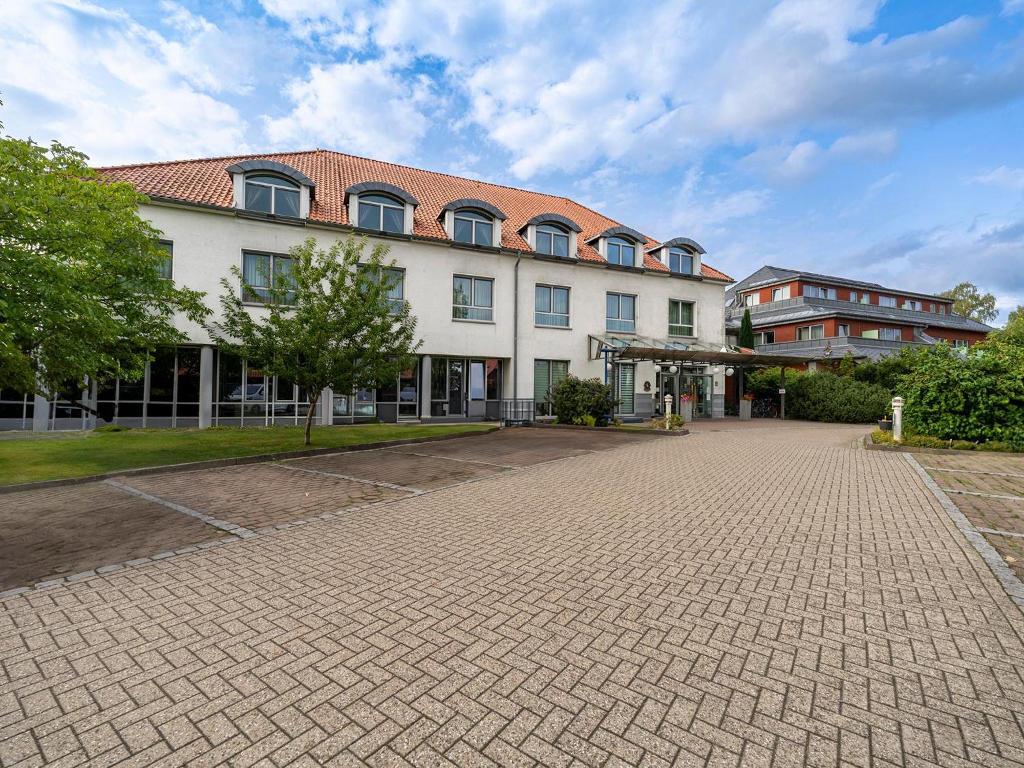 Best Western Hotel Heidehof Hermannsburg Esterno foto