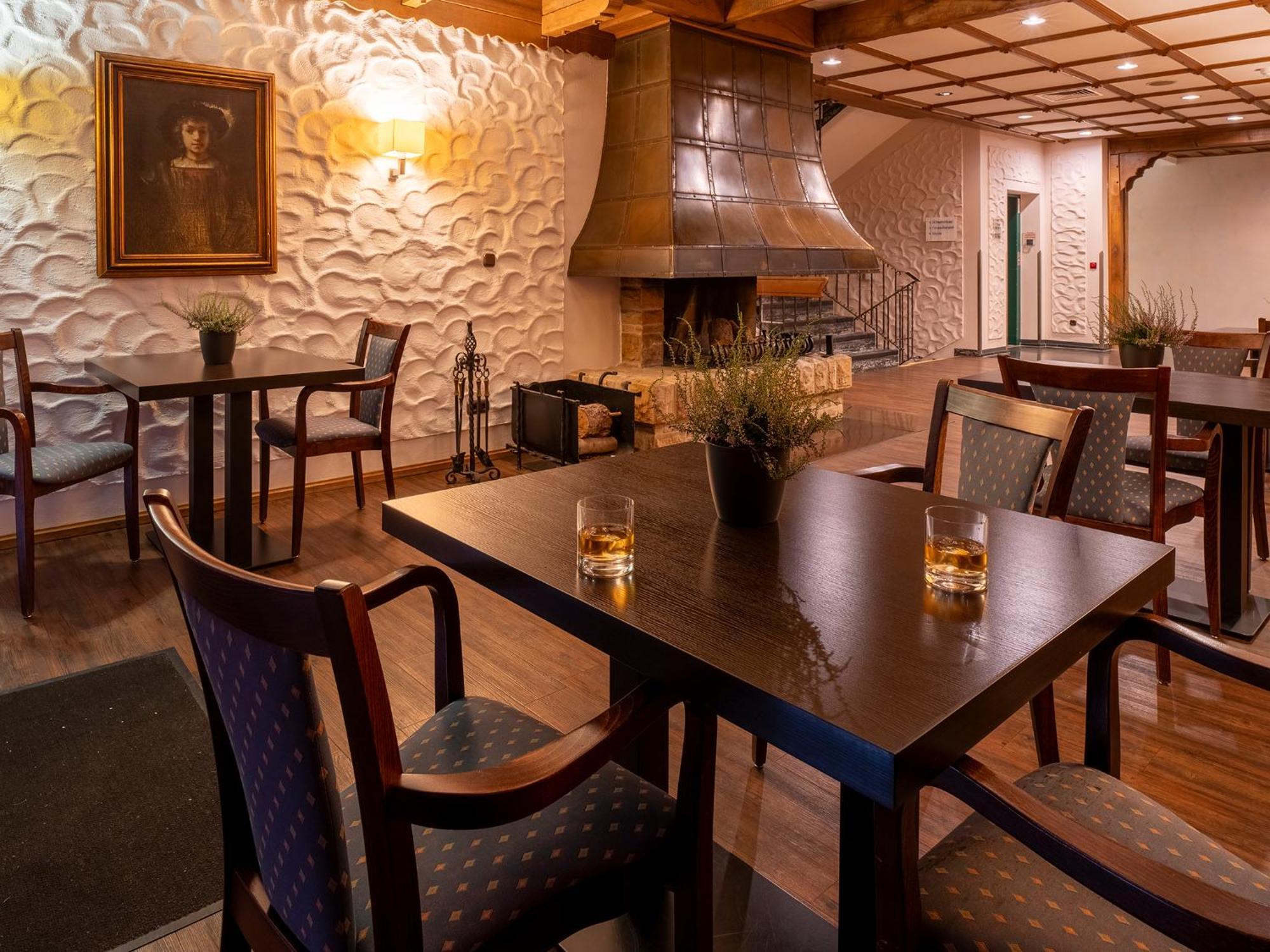 Best Western Hotel Heidehof Hermannsburg Esterno foto